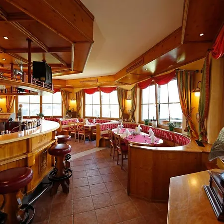 ホテル Gut Raunerhof Pichl-Preunegg