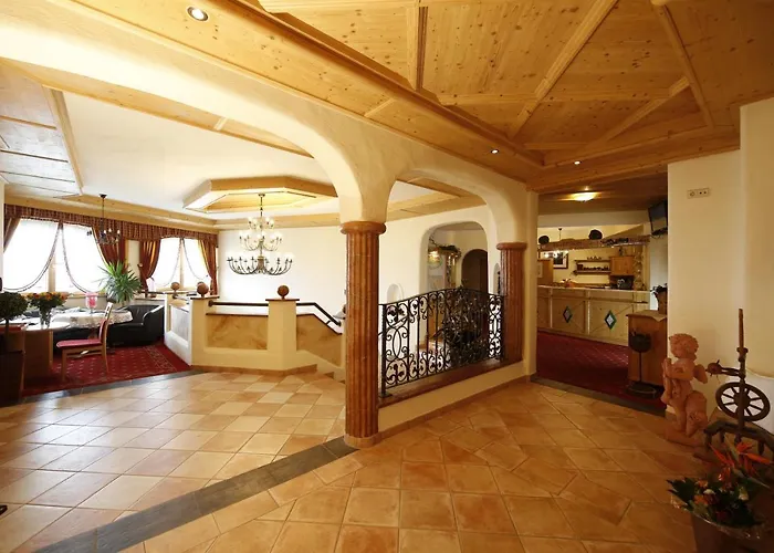 Gut Raunerhof فندق 4*