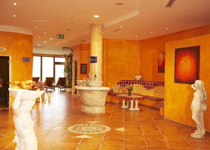 Gut Raunerhof فندق